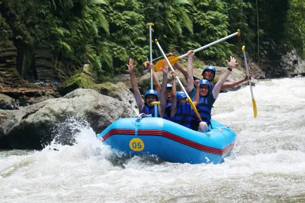 bali ayung rafting