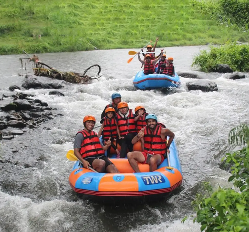 telaga waja bali rafting